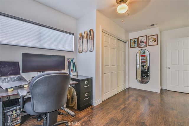 1404 E Michelson, Long Beach, CA 90805