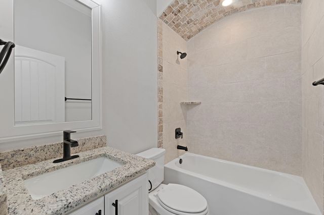 1418 Oleander Drive, Tolar, TX 76476