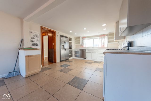 2822 22nd Street, Columbus, IN 47201