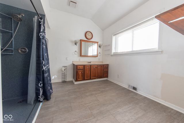 2822 22nd Street, Columbus, IN 47201