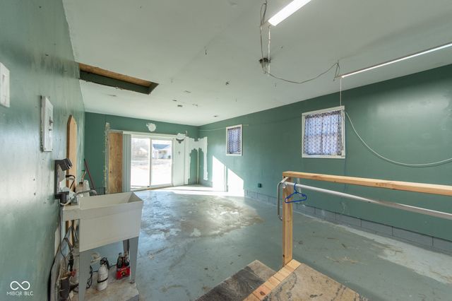 2822 22nd Street, Columbus, IN 47201