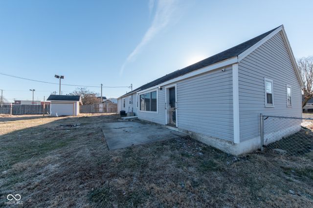 2822 22nd Street, Columbus, IN 47201