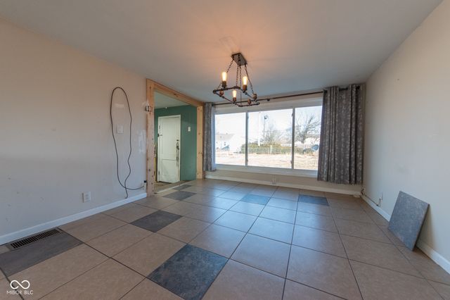 2822 22nd Street, Columbus, IN 47201