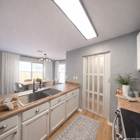 54 badgers, San Antonio, TX 78238