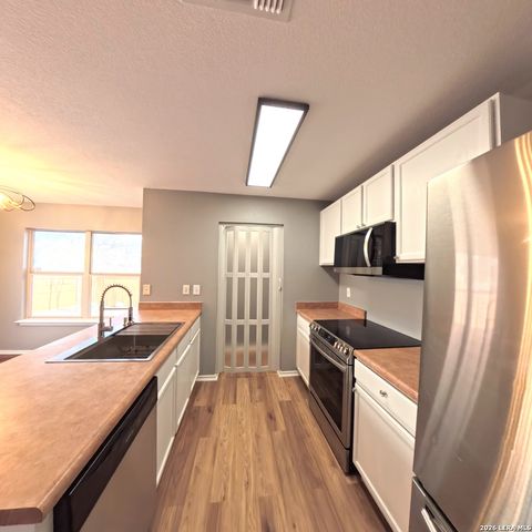 54 badgers, San Antonio, TX 78238