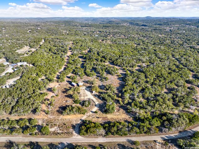 388 county road 243, Hondo, TX 78861
