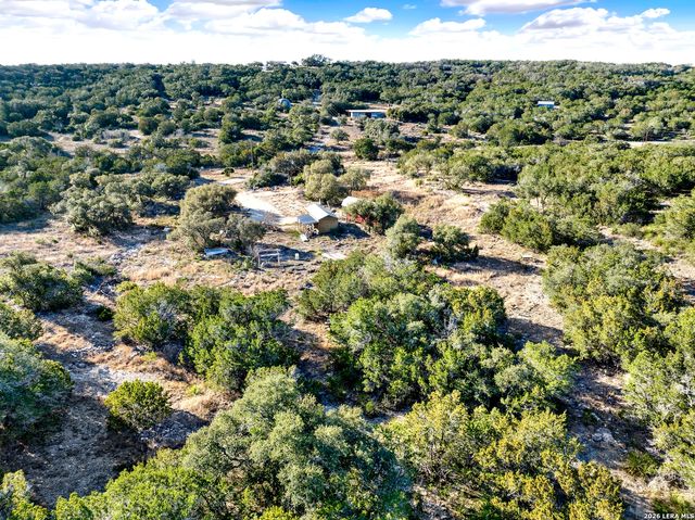 388 county road 243, Hondo, TX 78861