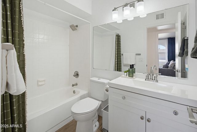 540 W Myrna Lane, Chandler, AZ 85225