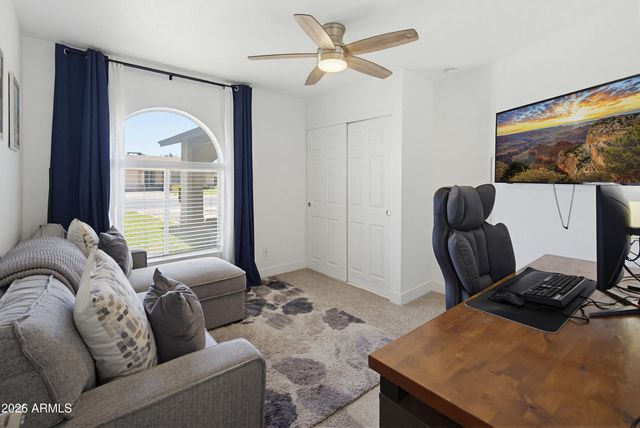 540 W Myrna Lane, Chandler, AZ 85225