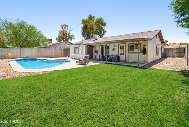 540 W Myrna Lane, Chandler, AZ 85225