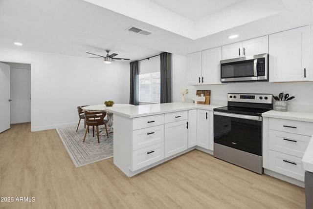 540 W Myrna Lane, Chandler, AZ 85225