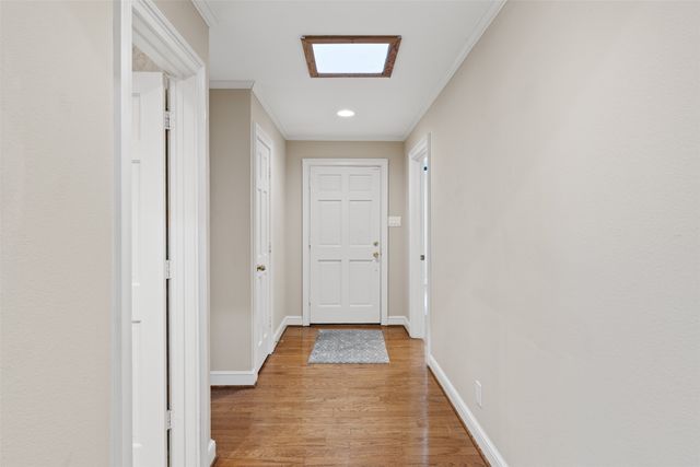 5821 Ridgerock Court, Fort Worth, TX 76132