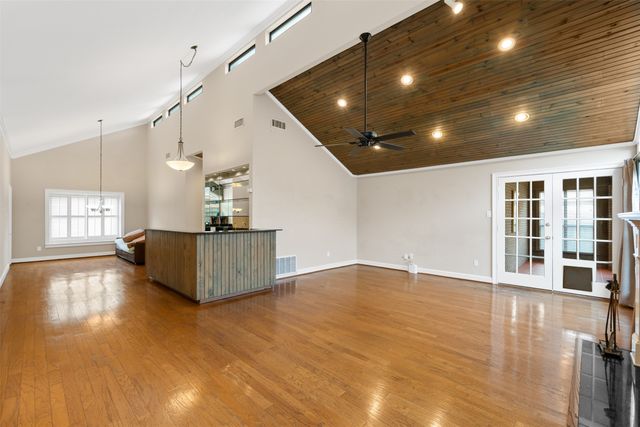 5821 Ridgerock Court, Fort Worth, TX 76132