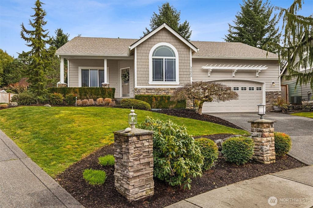 3202 Sugar Loaf Street SE, Olympia, WA 98501