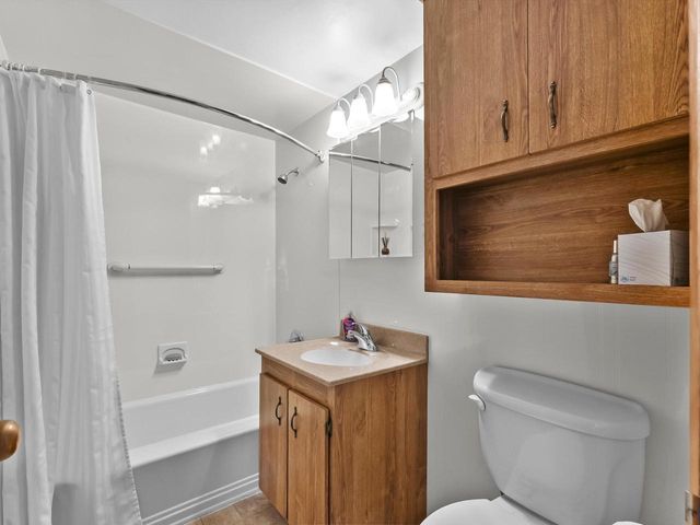 955 Laduron DRIVE, Mishicot, WI 54228