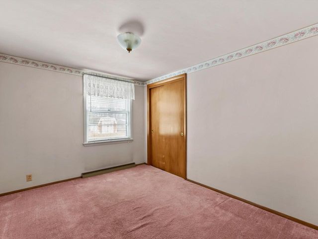 955 Laduron DRIVE, Mishicot, WI 54228