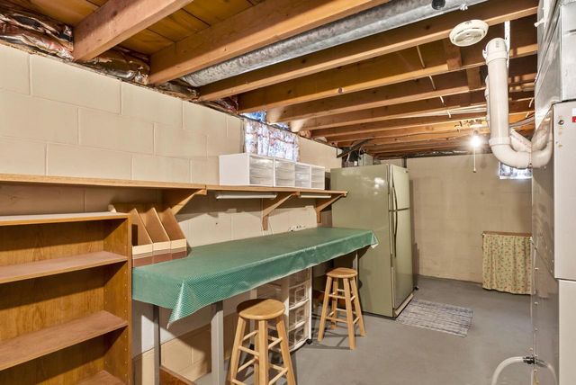 955 Laduron DRIVE, Mishicot, WI 54228