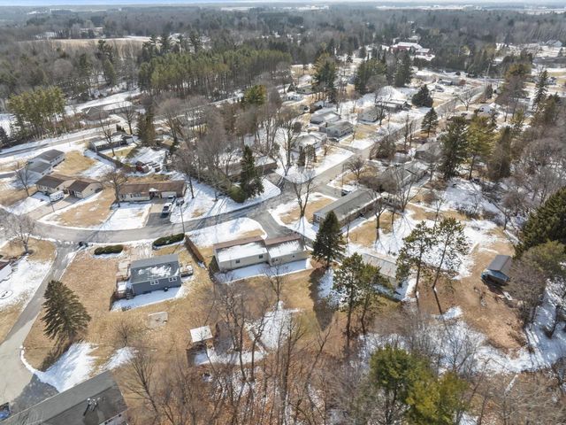 955 Laduron DRIVE, Mishicot, WI 54228