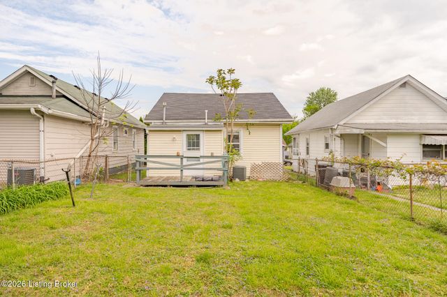 172 E Francis Ave, Louisville, KY 40214