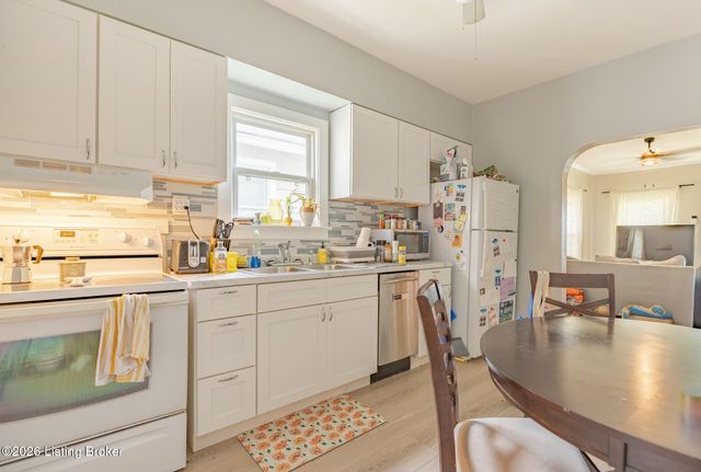 172 E Francis Ave, Louisville, KY 40214