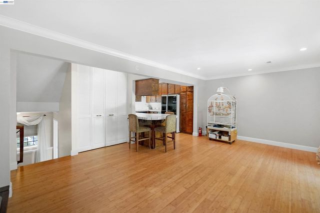 1743 Panda Way, Hayward, CA 94541