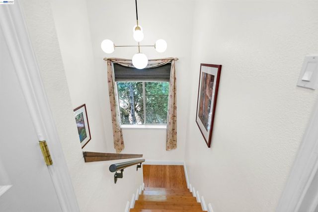 1743 Panda Way, Hayward, CA 94541