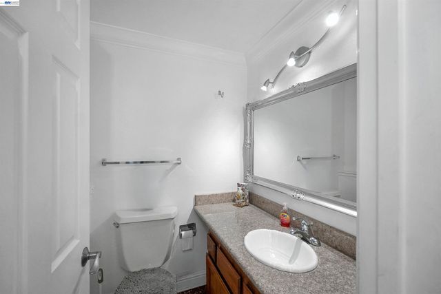 1743 Panda Way, Hayward, CA 94541