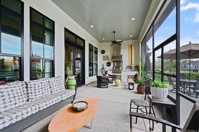 8429 Hattic St, Baton Rouge, LA 70817