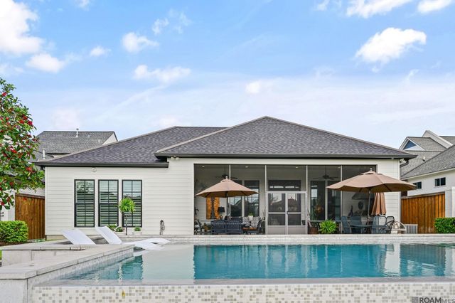 8429 Hattic St, Baton Rouge, LA 70817