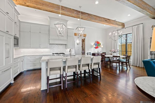 8429 Hattic St, Baton Rouge, LA 70817