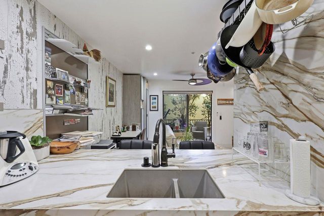 324 Catalpa Street 111, San Mateo, CA 94401