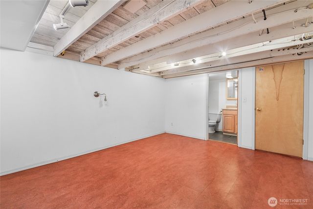 932 21st Avenue, Seattle, WA 98122