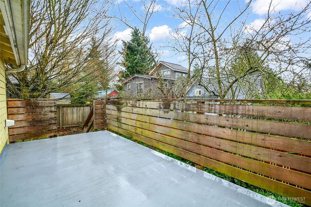 932 21st Avenue, Seattle, WA 98122