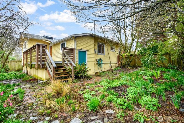 932 21st Avenue, Seattle, WA 98122