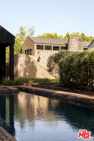 13215 Riviera Ranch Road, Los Angeles, CA 90049