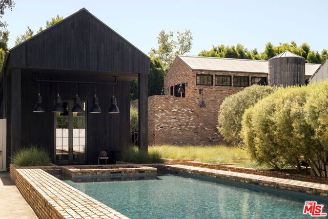 13215 Riviera Ranch Road, Los Angeles, CA 90049
