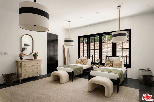 13215 Riviera Ranch Road, Los Angeles, CA 90049