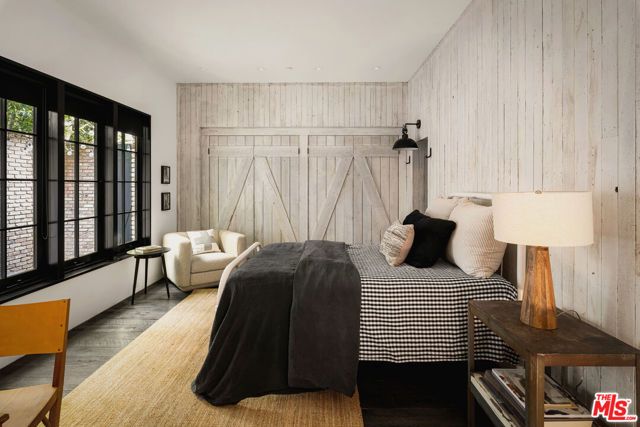 13215 Riviera Ranch Road, Los Angeles, CA 90049