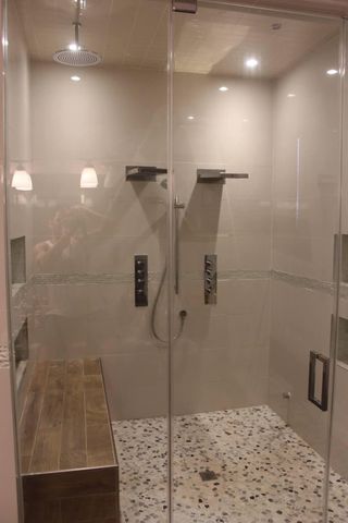 835 NE 191st Street, Miami, FL 33179