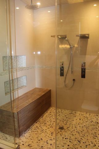 835 NE 191st Street, Miami, FL 33179