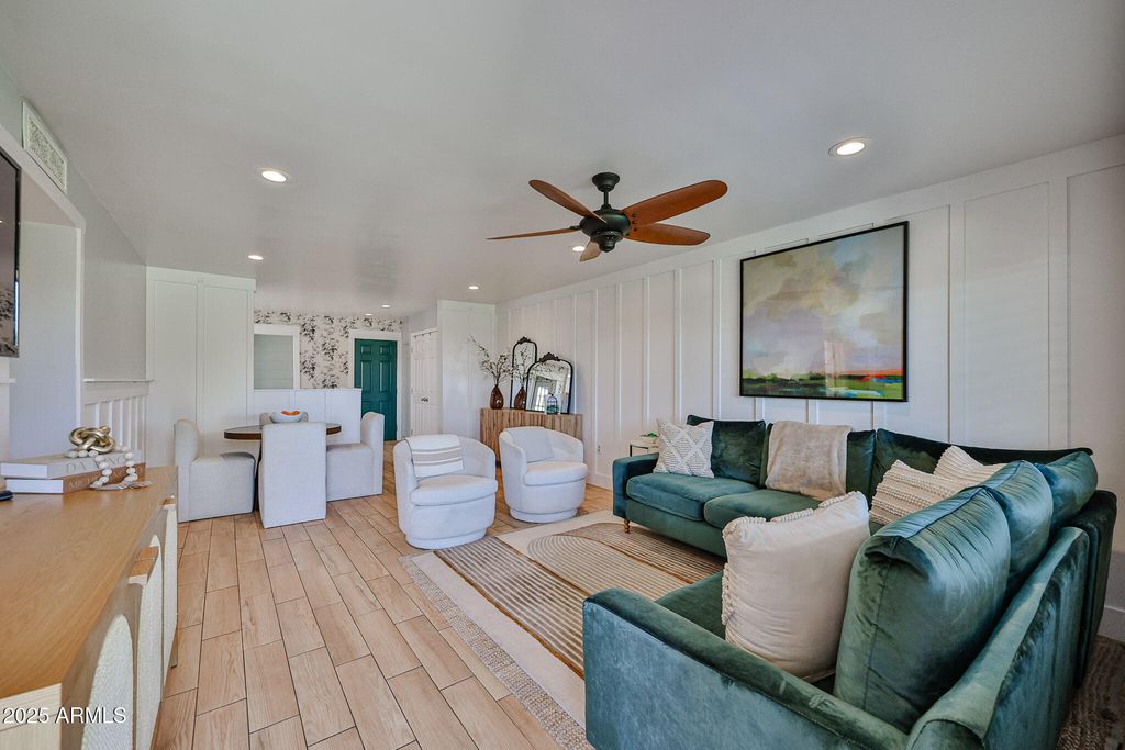 13417 N 111TH Avenue, Sun City, AZ 85351