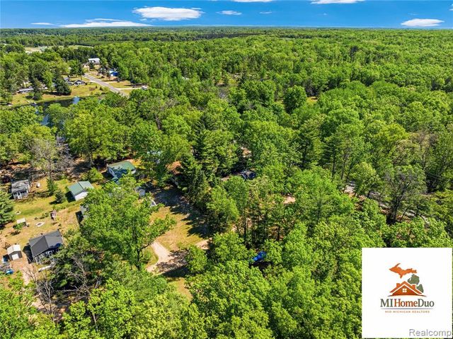 6960 Rumsay Street, Harrison, MI 48625