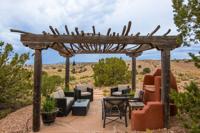 7 Calle Cholla, Placitas, NM 87043