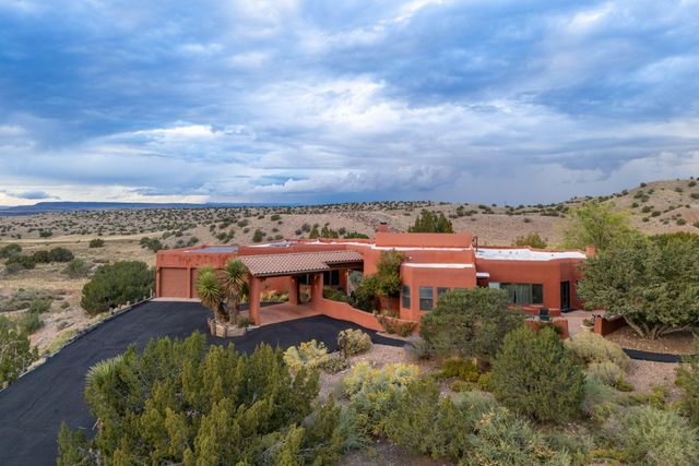 7 Calle Cholla, Placitas, NM 87043