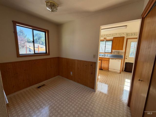 2506 N 32nd Street, Boise, ID 83703