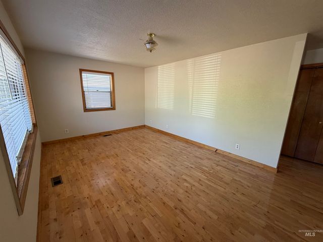 2506 N 32nd Street, Boise, ID 83703