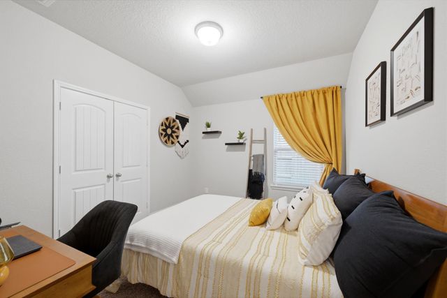 18215 Rosalina Ridge Lane, Cypress, TX 77429