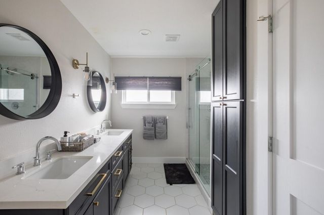 10513 Willowgrove Drive, Houston, TX 77035