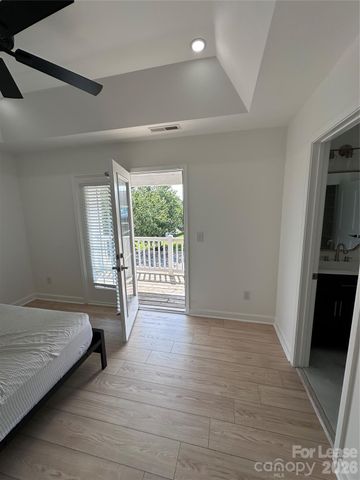 732 Inwood Hill Drive, Gastonia, NC 28056