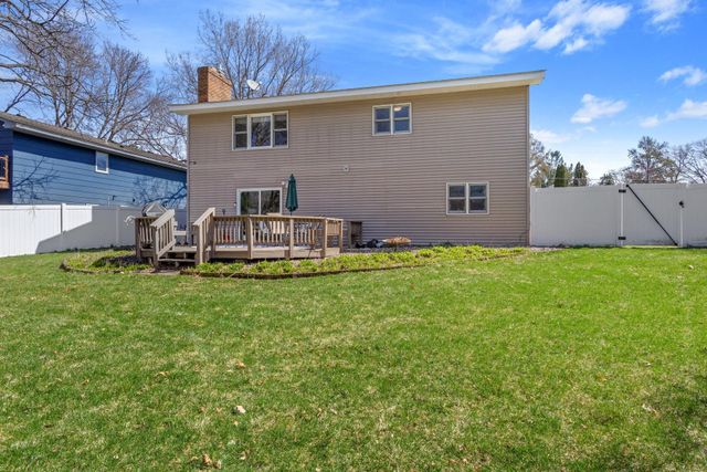 28 W Golden Lake Road, Circle Pines, MN 55014